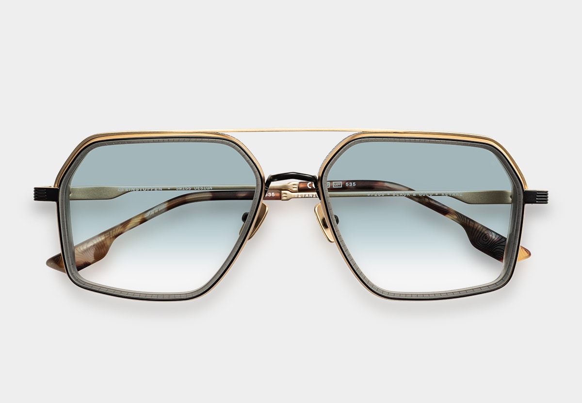 Sonnenbrille beim Optiker in St. Gallen